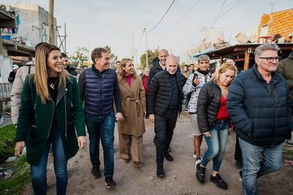 Diego Santilli en la caravana de cierre por el conurbano bonaerense
