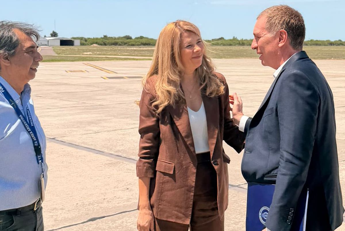 Santilli se reúne en Santiago del Estero con el gobernador Zamora, un “opositor dialoguista” con quien busca tejer acuerdos