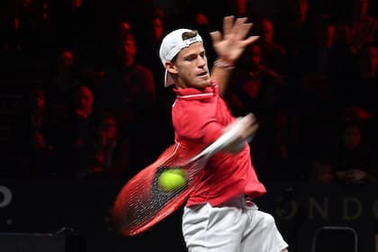 Diego Schwartzman frente a Stefanos Tsitsipas en la Laver Cup.