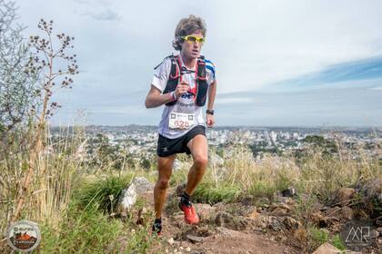 Diego Simón, animador constante en las sierras de Tandil