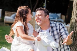 Al aire libre y con temática de Frozen: el idílico cumpleaños que Diego Topa le preparó a su hija