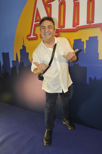 Diego Topa también se acercó al Teatro Broadway para disfrutar de la función