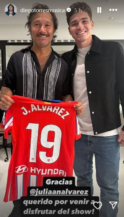 Diego Torres y Julián Álvarez