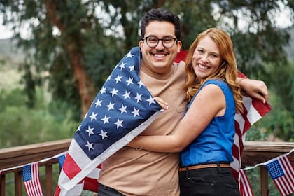 Uscis otorga el estatus de CPR a base de un matrimonio con un ciudadano estadounidense o residente permanente legal