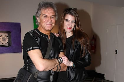 ¡Digan Whisky! Beto Casella y Carolina Wyler sonrieron para los fotógrafos