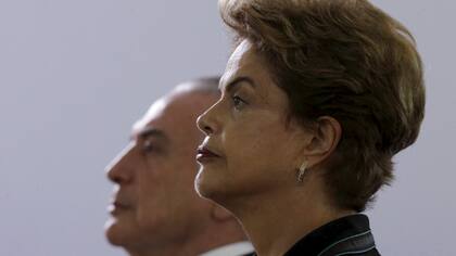 Dilma y el vicepresidente Temer, ayer, en Brasilia