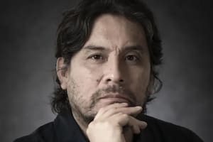 “En el Perú, el mejor elogio que te pueden hacer es que no pareces peruano”