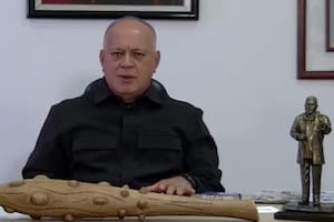 Diosdado Cabello reapareció en su programa de televisión pero sin público e insultó a Milei