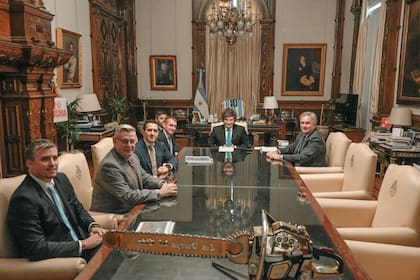Directivos de Vicuña fueron recibidos por el presidente Javier Milei en Casa
Rosada
