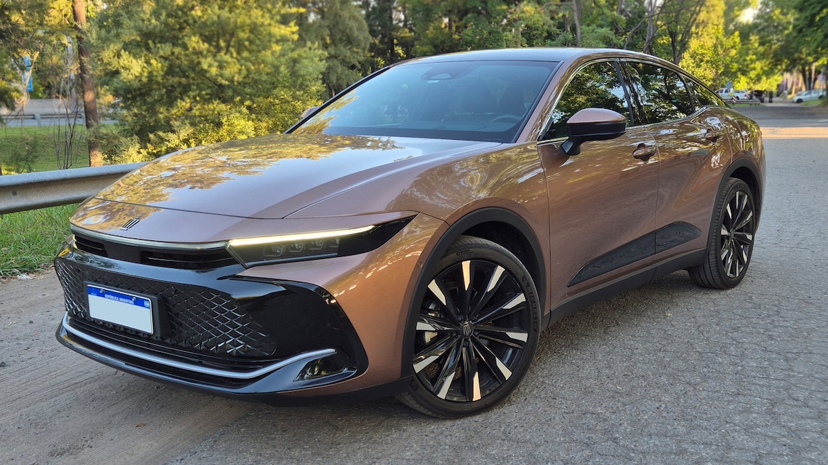 Qual é o carro em que a Toyota gastou US$ 12.500?