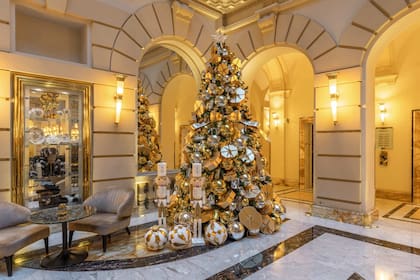 Diseño y lujo para recibir la navidad en el Amanatara Budapest