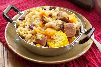 ¡Disfrutá de una receta autóctona de locro!