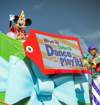 Disney brinda un servicio de acceso a filas de atracciones especial para personas con discapacidad