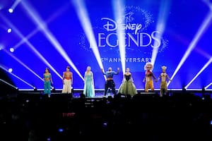 Discursos emotivos y nuevas leyendas en la convención de fanáticos de Disney