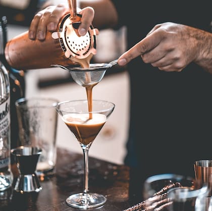 Distintos cocteles en donde el café se vuelve protagonista