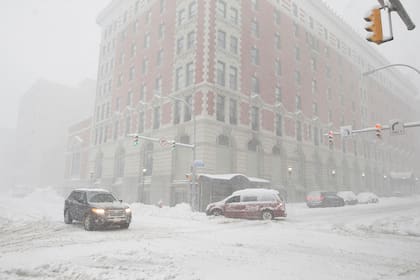 Distintos puntos de la Ciudad de Nueva York y alrededores recibieron varias pulgadas de nieve