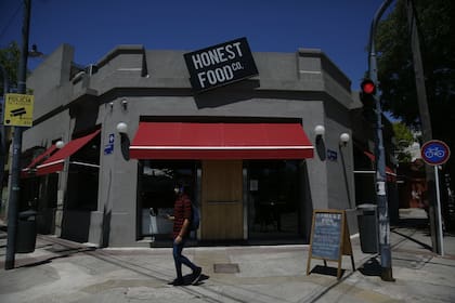 En los alrededores del Parque Patricios proliferaron los locales gastronómicos