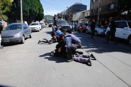 Hubo disturbios luego de la decisión de la Justicia de extraditar a Jones Huala a Chile