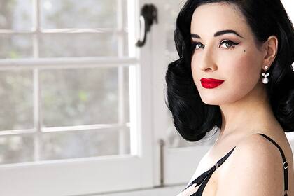 Dita Von Teese actuará en el espectáculo de Jean Paul Gaultier