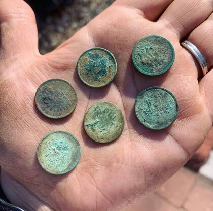 Diversas monedas antiguas han sido encontradas en campos de cultivo