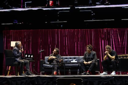Divididos, en la entrevista que realizaron junto a Dario Sztajnszrajber, en el Movisar Arena