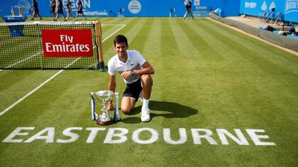 Djokovic llega de la mejor manera a Wimbledon