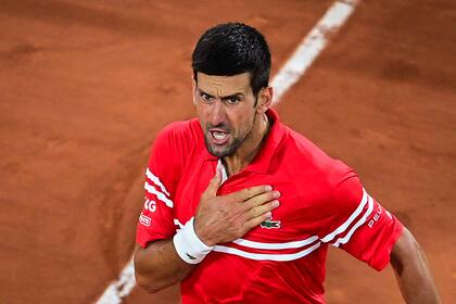 Djokovic se medirá el viernes con Nadal por las semifinales del Abierto de Francia de Roland Garros