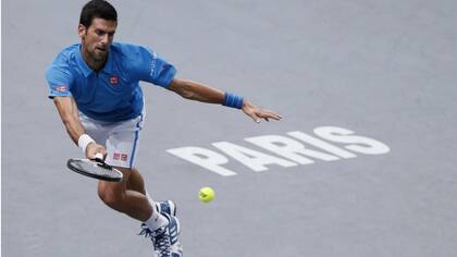 Djokovic se presentó con una victoria en sets corridos en la capital francesa