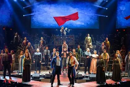 Do you hear the people sing?, el emotivo himno del musical "Los Miserables", es una canción que reconfortó a Safi durante su cautiverio en manos de los talibanes.