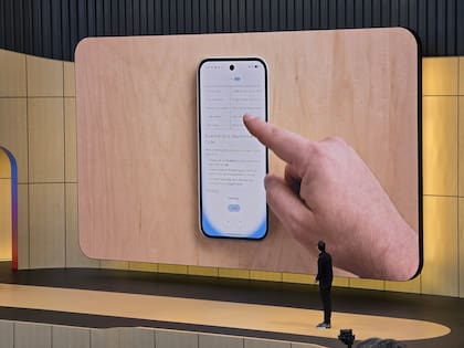 Docs Live llega a mitad de año, y permite describir qué queremos escribir, usar archivos en Drive como fuente, y generar un borrador del documento
