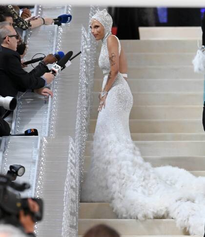 Doja Cat que se visitó de su gatita Choupette