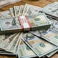 ¿A cuánto cotiza el dólar oficial y el blue este sábado 9 de mayo?