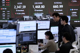 Dólar sube por quinto día consecutivo por avance de retornos de bonos del Tesoro de EE.UU.