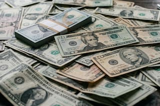 A cuánto cotiza el dólar oficial y blue este jueves 7 de mayo
