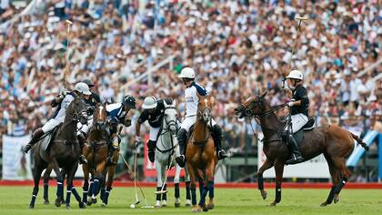 La final La Dolfina vs. Ellerstina de 2019 fue el último partido lleno de público en el Campo Argentino de Polo; ahora, tras la cuarentena, vuelve la concurrencia al Abierto de Palermo.