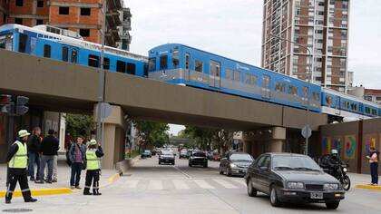 $ 2250. Reelectrificación tren Mitre: la obra en el ramal Tigre irá hasta Núñez