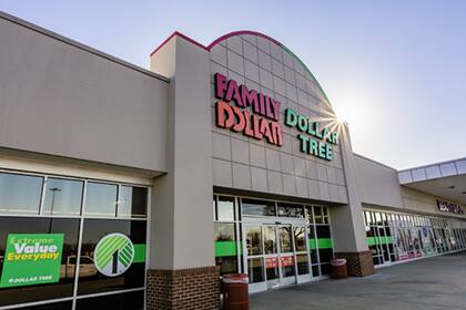 Dollar Tree ha tomado la delantera lanzando promociones para resolver los problemas que se generan en agosto