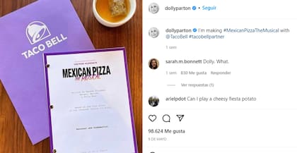 Dolly Parton compartió el guion del próximo Musical: Mexican Pizza