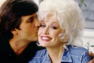 Dolly Parton: la mujer que escribió sobre el amor pero se casó a escondidas