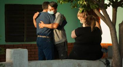 Dolor en la despedida de Joaquín Paredes, el chico de 15 años asesinado por policías en Paso Viejo, Cruz del Eje