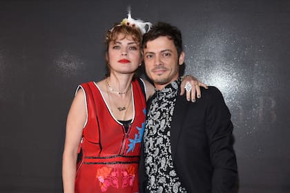 Dolores Fonzi, por Jazmín Chebar, junto a Tomás Fonzi