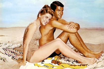 Dolores Hart con George Hamilton en Where The Boys Are