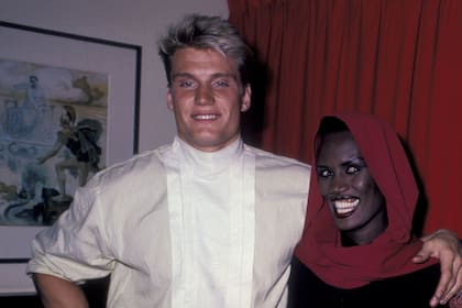Dolph Lundgren y Grace Jones, una de las parejas más fotografiadas de los años ochenta