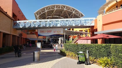 Dolphin Mall