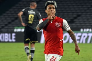 Independiente le ganó por penales a Central Norte y Blanco mandó a callar a los hinchas