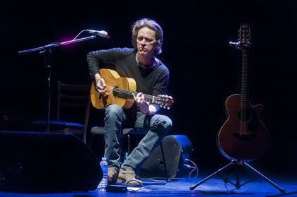 Dominic Miller, guitarrista de Sting