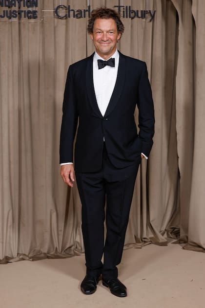 Dominic West, el actor que se hizo mundialmente famoso por su papel protagónico en la serie de HBO The Wire, se mostró a pura sonrisa en su llegada al evento