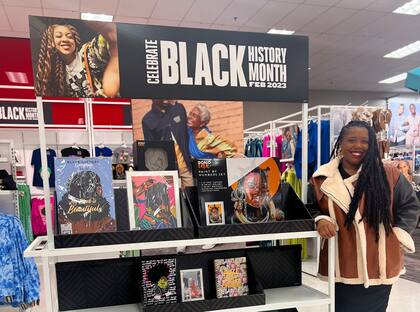 Domonique Brown tiene como empleo secundario un emprendimiento artístico que le da más ingresos que su empleo principal de jornada completa