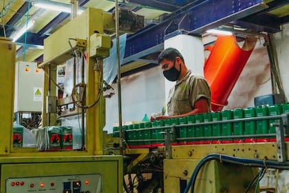 Don Lucas, otra marca que envasan en San Ignacio. La firma tiene varios sellos: "Palermo" e "Insignia", entre otras.