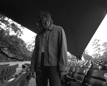 Don Toliver probablemente sea la próxima estrella en salir de Houston; discípulo de Travis Scott, Toliver hace una música que suena como la última versión de la contribución de la ciudad al hip-hop.